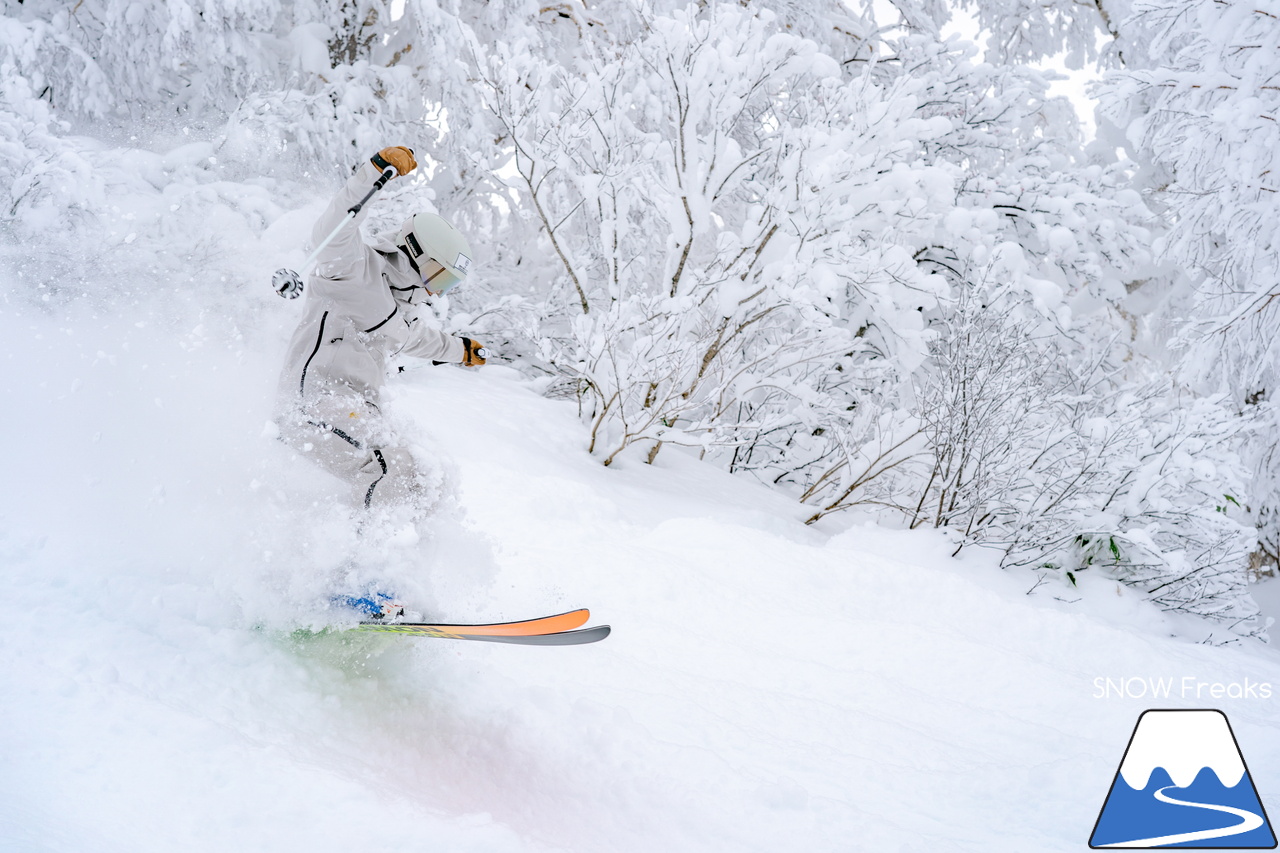 最高に気持ちの良いキロロの雪を滑る！北海道発 スキー・アウトドア専門店『パドルクラブ』のスタッフたちの休日。【ゲレンデパウダー編】in キロロリゾート